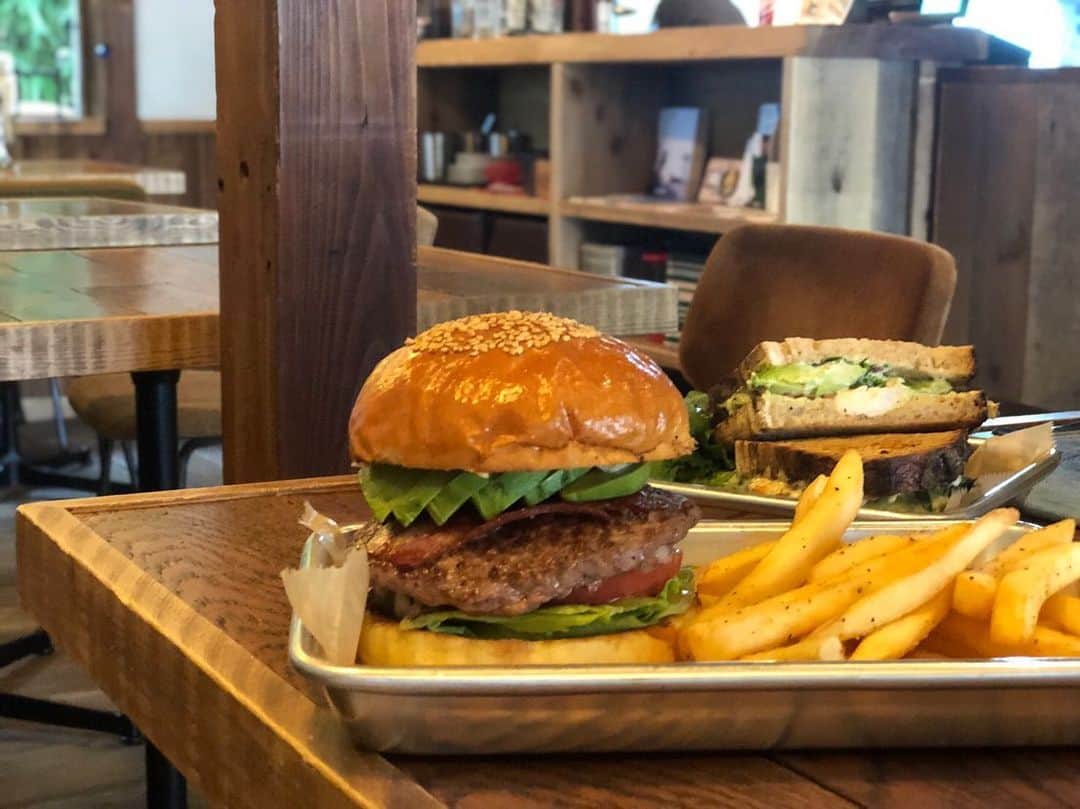 森本あやかのグルメインスタ