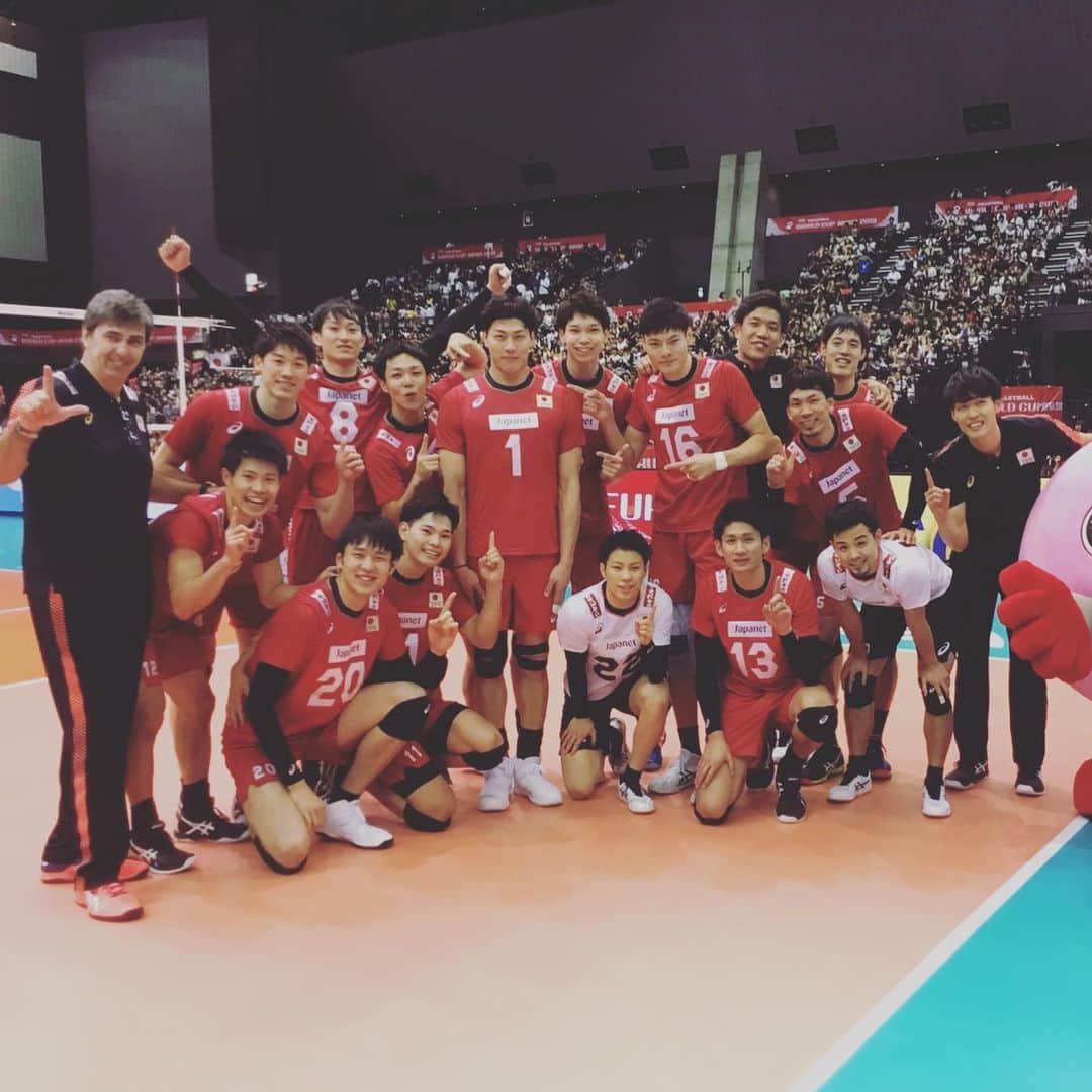 山本智大のインスタグラム：「ワールドカップ福岡大会終わりました〜！ たくさんの応援ありがとうございました📣 広島大会も全力で頑張ります✨ #ワールドカップ#龍神NIPPON#広島大会#3勝2敗」