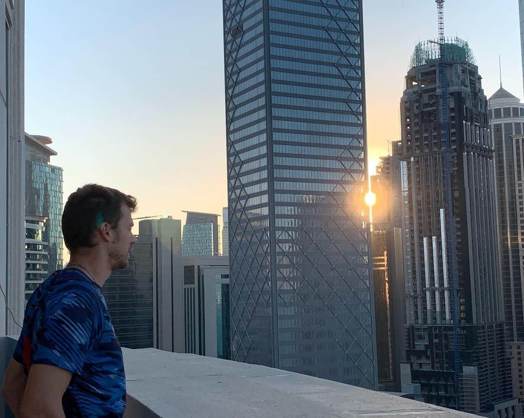 クリストフ・ルメートルのインスタグラム：「C’est la fin de ces championnats du monde à Doha qui signe aussi la fin de la saison 2019. Une page se ferme et une autre s’ouvre, le regard tourné pour 2020 et les JO de Tokyo. Rendez vous la saison prochaine les amis. #asics #imoveme #findesaison #athletisme #roadtotokyo」