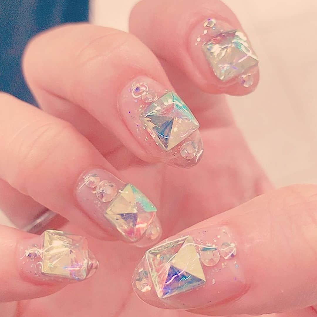 澁谷梓希さんのインスタグラム写真 - (澁谷梓希Instagram)「. thank you @lilypinks.nail !!! . TORIENAのネイルがいつもかわいくて 同じお店行ってたら激しく可愛い💕 . #newnails #nail #shimokitazawa #japan #harajuku #kawaii #cutenails #派手 #派手ネイル」10月7日 17時21分 - azk_s811