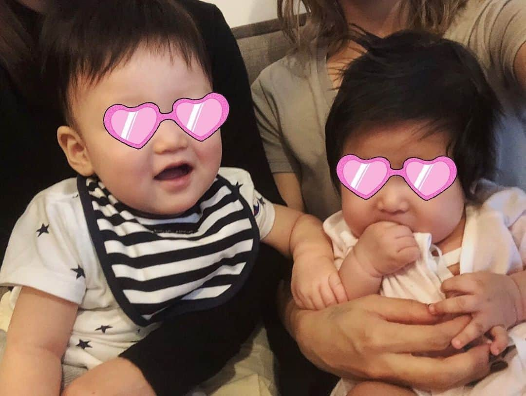 加藤美佳さんのインスタグラム写真 - (加藤美佳Instagram)「今日は定期的にはるさめbaby と🥰🥰 日に日に子供たちの成長を感じてます😋！！ はるかには 分からないことや気になった事を相談出来るママ友であり 本当に昔から信用出来るお友✌️ いつの間にか2人してママになって私達の成長も感じてます👋 今日はありがとう🧸 近々マザー牧場🐃🐂🐄 予定立てましょ🌹🌹 #娘は💩もらして肌着 #やらかした #みかちゃめ #懐」10月7日 17時25分 - katomika1212