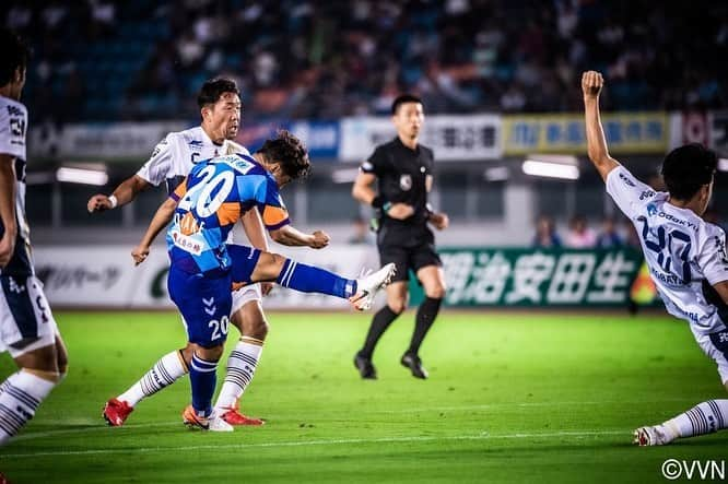 大竹洋平のインスタグラム：「. vs町田戦。 久しぶりにゴールという形でチームの勝利に貢献できてよかった👍 あんなヘディング決めたの人生初です。笑 もっともっとチームを勝たせられる選手になれるよう成長します。 次も勝つ！ #vvaren #nagasaki #vファーレン長崎  #大竹洋平」