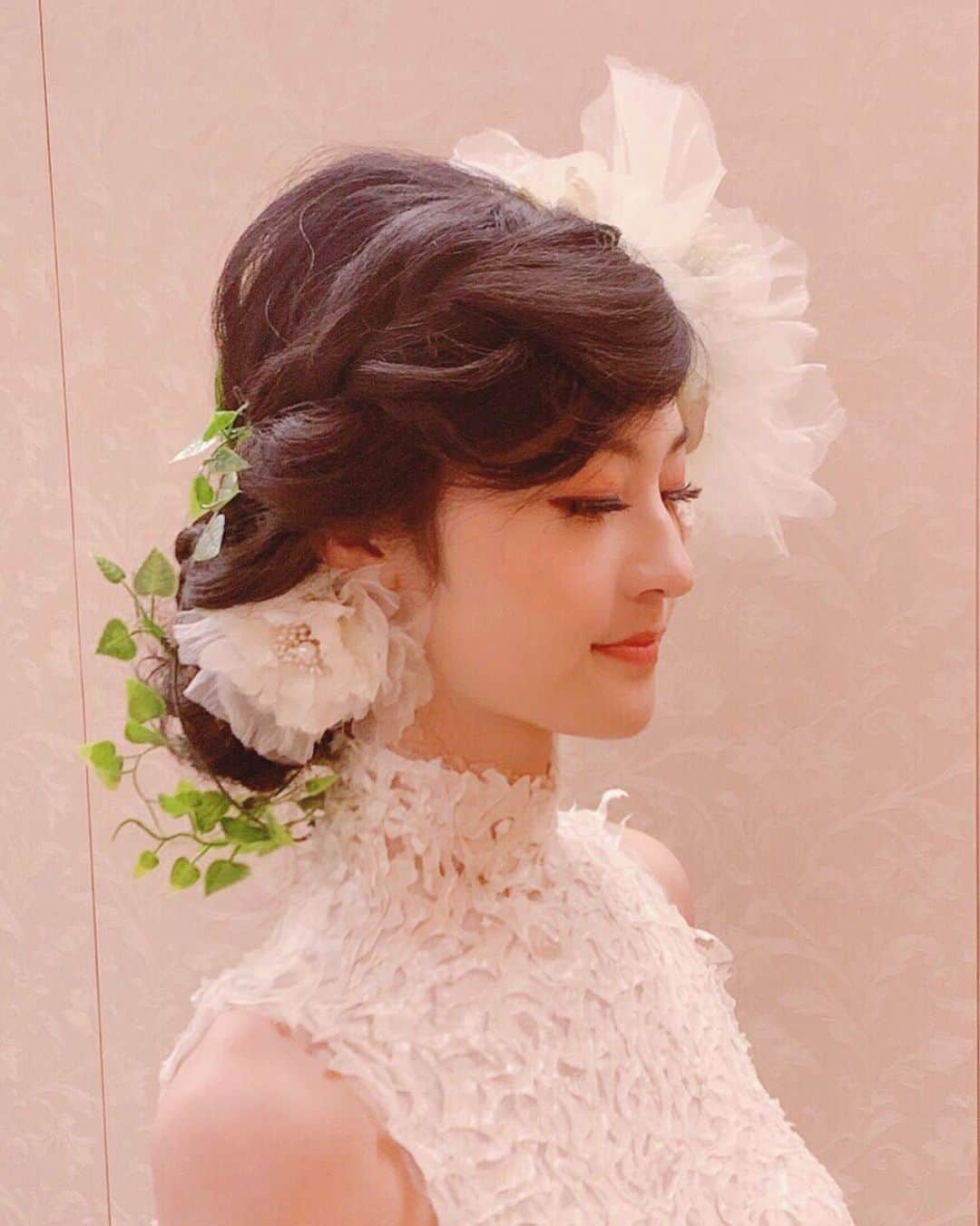 日吉晶羅さんのインスタグラム写真 - (日吉晶羅Instagram)「. ❤️ . . #ヘアショー  #令和スタイル #🥀 #月曜日  #今週も笑顔で  #instagood #いいね #フォローミー #gym #令和 #筋肉 #美人 #痩せ #腹筋 #腹筋女子 #横顔 #ヘアスタイル #美脚  #筋肉女子 #体幹 #黒髪 #ファッション好きな人と繋がりたい #引き締め #workout #モデル #プロテイン #ファッションショー #ヘアショー #followｍe」10月7日 18時08分 - akira_kirakira_