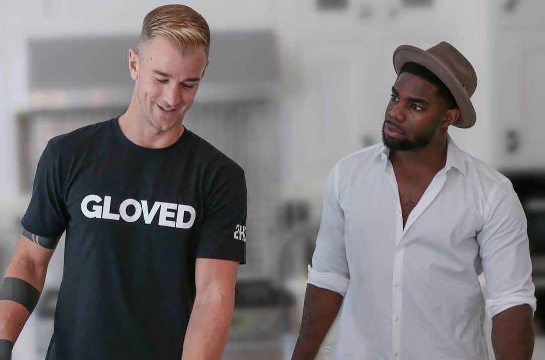 ジョー・ハートのインスタグラム：「AVAILABLE NOW: In this episode our conversation with Man City Legend Micah Richards reveals: - How relaxed life was as a young footballer without the pressure of social media - Discover how his early environment shaped his thinking - What his father taught him about focusing on his future. - You’ll discover how he explains his understanding of the sacrifices required for “bigger gains” and learn how he dealt with the dark days to reach the place he is now. - Another fantastic conversation with a great friend.  Subscribe to YouTube Channel/ iTunes/Spotify」