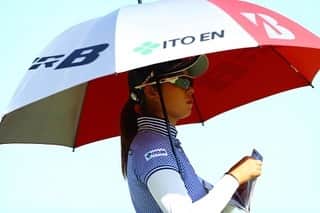 大里桃子さんのインスタグラム写真 - (大里桃子Instagram)「☺︎ 日本女子オープンゴルフ選手権🇯🇵 沢山の応援、本当にありがとうございました。 この悔しさを忘れずに残りの試合も全力で向かっていきたいと思います。 これからも応援宜しくお願い致します！ #日本女子オープンゴルフ選手権  #2位t」10月7日 10時31分 - chanmomo810