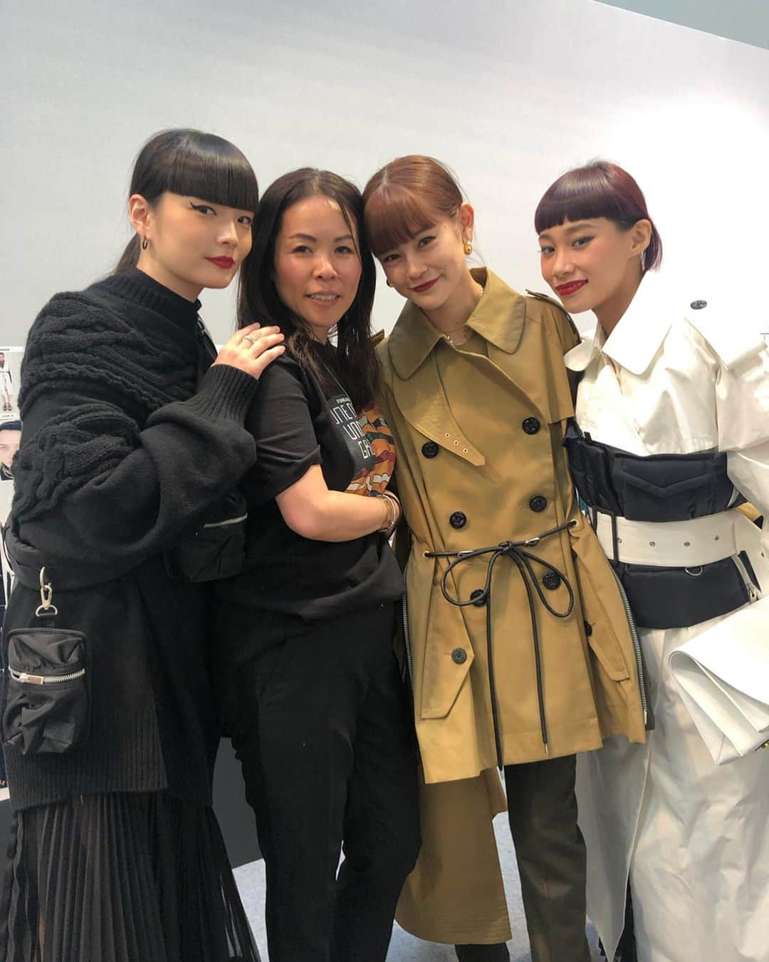 秋元梢さんのインスタグラム写真 - (秋元梢Instagram)「🧡sacai🖤 with @okss2121 👯‍♀️💖 #sacai #pfw」10月7日 11時40分 - akimoto_kozue