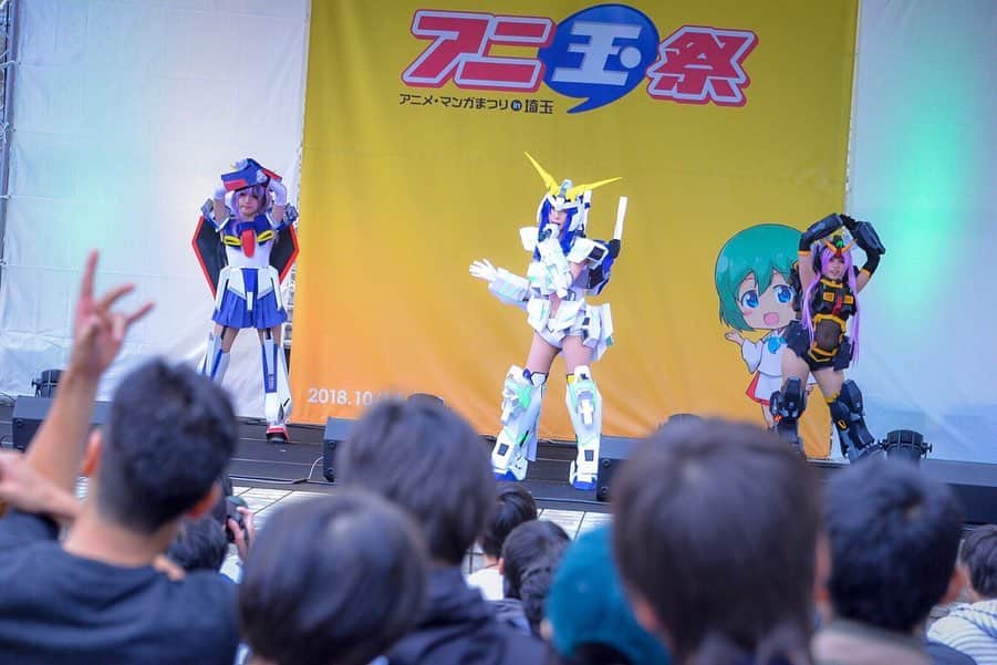 のインスタグラム：「コスプレお楽しみにィィィ！ ‪よろしくお願いしますッ!!‬ https://twitter.com/chamomi017/status/1180466269570494465?s=21 #cos #cosplay #cosplaygirl #cosplayer #コスプレ #コスプレイヤー #アニメ #ゲーム #カモミール #cosplaying #costume #cosplaymodel #cosplayphoto ‪今年もアニ玉祭出演させて頂きます!!‬ ‪カモミール出演情報はこちら🎤‬ ‪日時…2019年10月14日(祝月)‬ ‪12:00 メインステージフォトセッション‬ ‪13:45 アルシェステージ‬ ‪15:05 メインPRステージLIVE‬ ‪ブログに会場の詳細など更新しました!!‬ ‪https://lineblog.me/chamiblog/archives/1862815.html‬ ‪#アニ玉祭 #コスプレ‬ 🌼🌼🌼🌼🌼 DREPAL(ドリパル)はじめましたッ🌹 https://twitter.com/chamomi017/status/1180122174058725382?s=21 ツイッターにあげてないオフ写真やここだけの作品を上げていこうと思います!! クリエイター支援のギフティングSNS!! 詳細ブログにまとめました⬇︎みてね!! https://lineblog.me/chamiblog/archives/1861636.html #DREPAL #ドリパル 🌼🌼🌼🌼🌼 今後のスケジュールはこちらです!!‬ ‪🌼10/12 FFBE FAN FESTA 2019‬ ‪魔人フィーナ公式コスプレイヤー‬ 会場…ベルサール秋葉原 ‪🌼10/14 アニ玉祭‬ ‪ステージ出演‬ 場所…大宮ソニックシティ 🆕 🌼10/25 メイドカフェ特別出勤 告知しますのでお待ちくださいッ!! 🆕 🌼10/26 池袋撮影会 告知しますのでお待ちくださいッ!! 🆕 🌼11/3 parfaite撮影会 3部4部5部モデル出演 🌼11/9 クリミナルガールズX ヒロインナナの公式コスプレイヤー 🆕 🌼11/10 痛こすモータリゼーション出演 痛車コスプレモデル出演します 🆕 🌼11/16 都内大型撮影会に参加します 告知しますのでお楽しみにッ!! 🆕 🌼11/17 コスノーグ即売会 サークル参加します ‪🌼12/28-31 コミケ97‬ ‪冬コミ応募しました‬ 場所…東京ビッグサイト ‪よろしくお願いしますッ!!‬ 🌼🌼🌼🌼🌼 https://lineblog.me/chamiblog/archives/1860243.html コスプレ雑誌 COSPLAY MODE 10月3日発売のコスプレイモード！！ カモミールが ビジュアルモデルとして掲載中です！！ コスプレイモードの読んだ感想などなど お待ちしております💓💓💓 https://docs.google.com/forms/d/e/1FAIpQLSen-1WWTOmRYgVivU5qK8jbro6QpygP7bqLUJk6i43yzM3-oA/viewform」