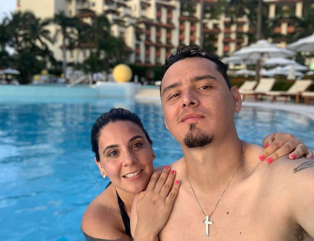 のインスタグラム：「Un día inolvidable mas vacaciones de estas !!! Te amo 😘 @luzmariayepiz  #theloveofmylife❤️」