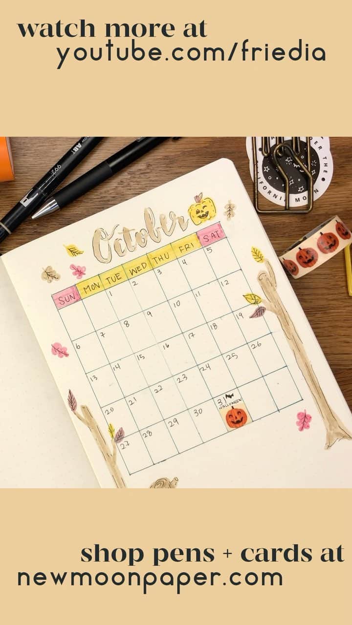 フリーディアのインスタグラム：「This is my October layout for my Bujo. If you want to hear me talk while I draw, you can always check out my YouTube channel!」