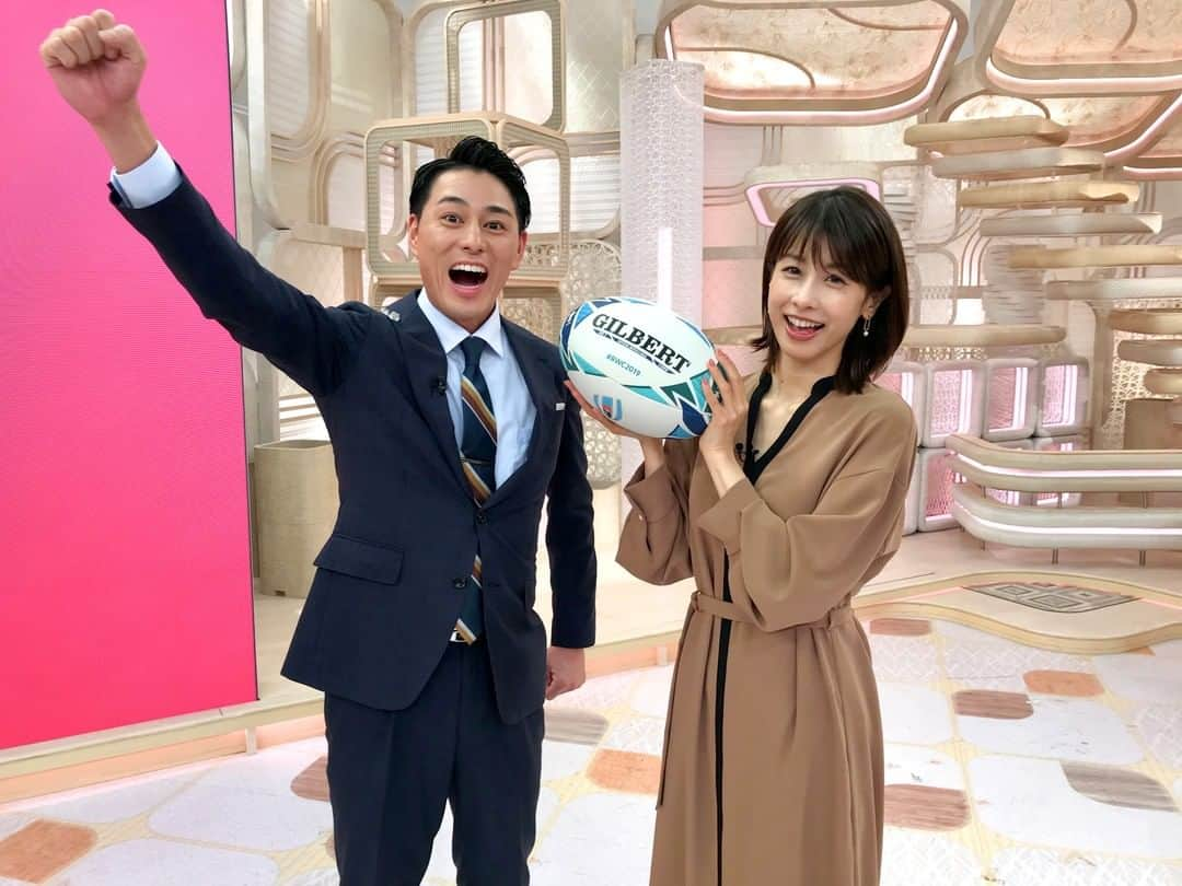 フジテレビ「プライムニュース イブニング」さんのインスタグラム写真 - (フジテレビ「プライムニュース イブニング」Instagram)「きょうの「Live News it!」は・・・﻿ ﻿ ●特殊詐欺…カメラが捉えた“だましの手口”⠀﻿ ●なぜ？北朝鮮船と水産庁船が衝突⠀﻿ ●速報！ノーベル医学・生理学賞⠀﻿ ●貴重2ショット 唐沢寿明＆山口智子⠀﻿ ●ラグビーW杯 スコットランド攻略法は？﻿ ﻿ このあと午後4時50分からぜひご覧ください！﻿ ⠀﻿ #ライブニュースイット⠀﻿ #加藤綾子 @ayako_kato.official⠀﻿ #風間晋 ⠀﻿ #木村拓也 @takuya.kimura0801⠀﻿ #酒井千佳 @sakaichikaaaa⠀﻿ #フジテレビ #アナウンサー﻿ ﻿ #三浦瑠麗﻿ ﻿ #荘口彰久 #新美有加⠀﻿ 公式HP：https://www.fujitv.co.jp/livenews_it/」10月7日 16時27分 - livenews_it