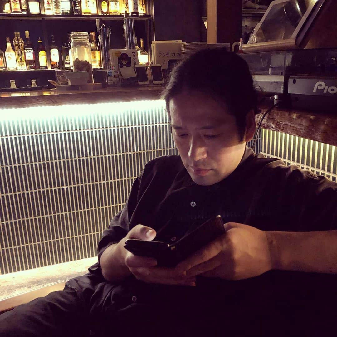 児玉智洋さんのインスタグラム写真 - (児玉智洋Instagram)「W村上さんと又吉さん。おやすみなさい！」10月8日 2時51分 - damadama456