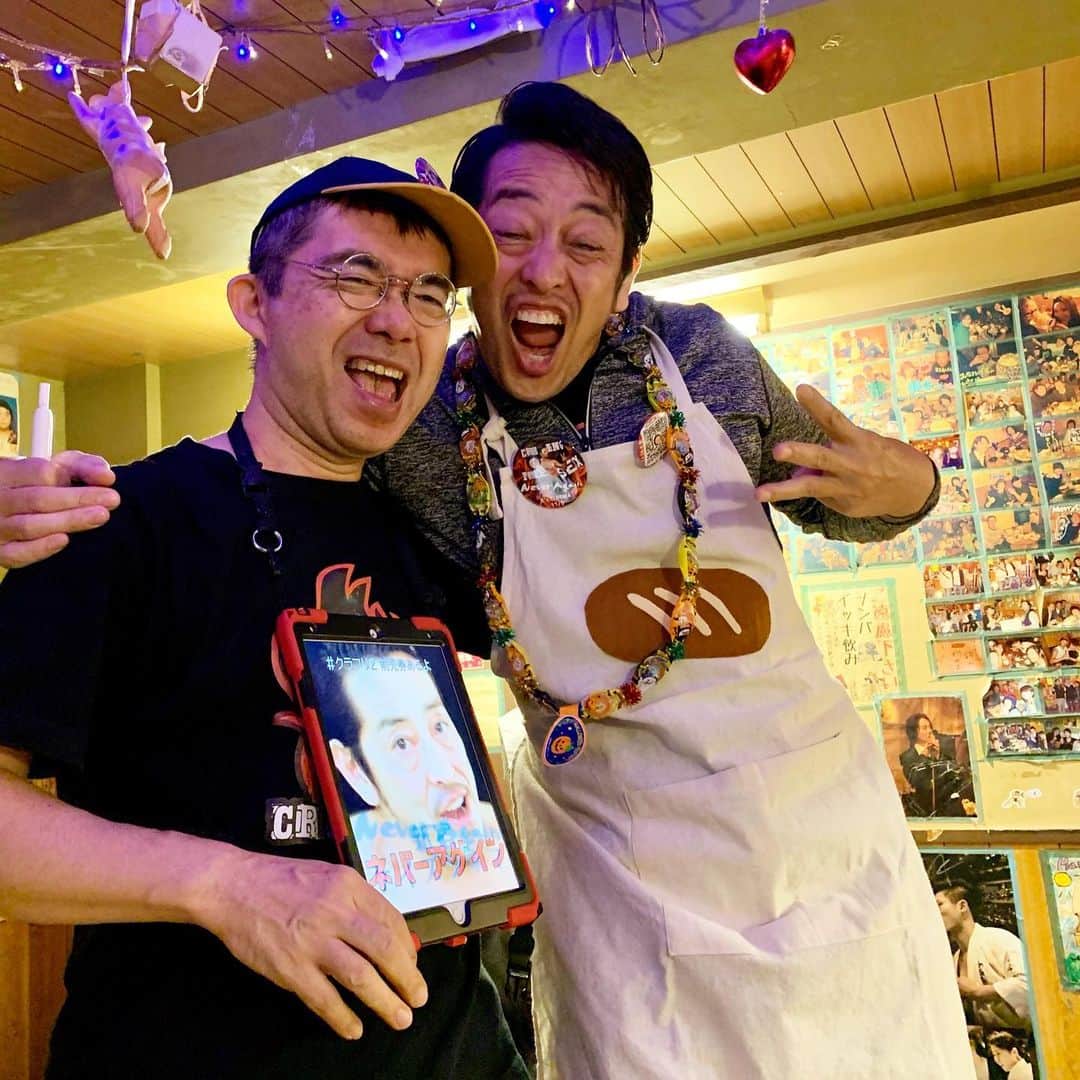 木村圭作さんのインスタグラム写真 - (木村圭作Instagram)「昨晩の#クラフリバー 貰い画像あれやこれや♫ #クラフリ #クラフリ2  #クライングフリーセックス #クライングフリーセックスネバーアゲイン  #積むさおり #岩崎友彦監督  #梅沢壮一監督  #黒沢あすか さん #学大酒場エビス参」10月7日 19時04分 - keisakukimura