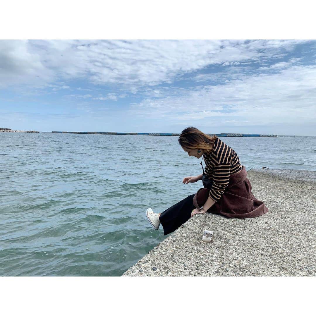 YU-U（工藤由布）さんのインスタグラム写真 - (YU-U（工藤由布）Instagram)「10月って2人共誕生月だね🎊って旅👯‍♀️ 暑すぎた海🏖と美味しかった鯵🐟 コーヒー屋さんは雰囲気あってまったり☕️ 楽しすぎるぜーーぃ➿😘 ・・・ #u静岡の歩き方」10月7日 20時20分 - nyan22u22nyan