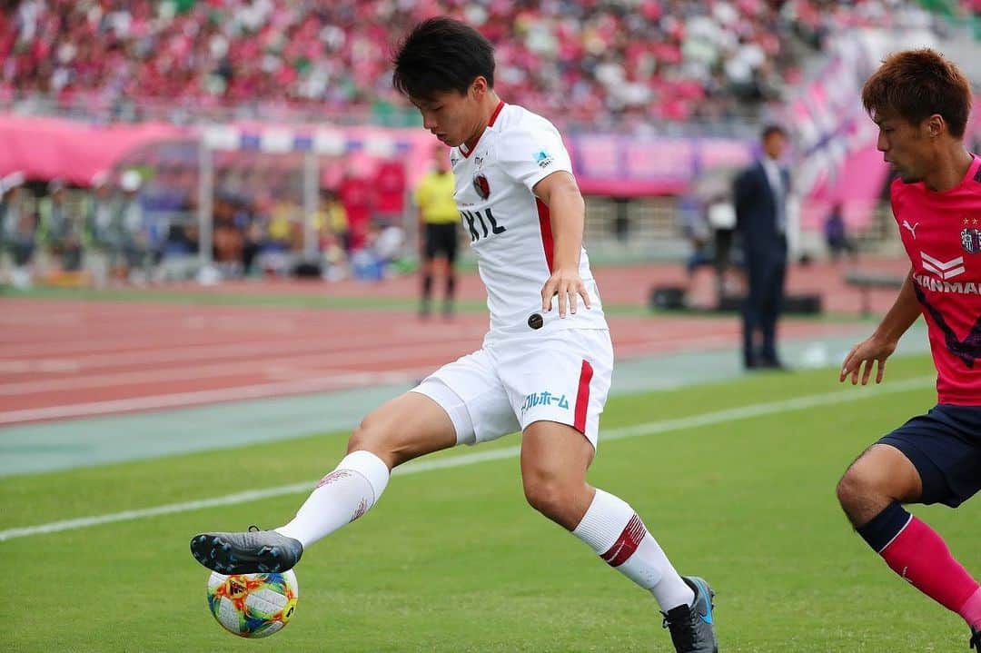 上田綺世のインスタグラム：「+3  #鹿島アントラーズ　#36」