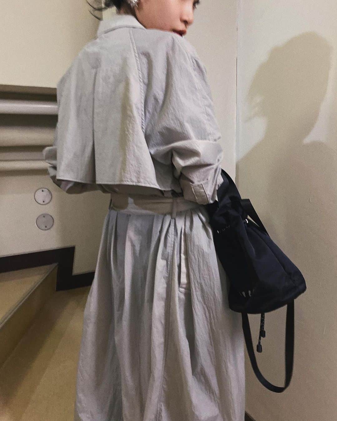 Juriさんのインスタグラム写真 - (JuriInstagram)「今日の服。トレンチみんなに褒められた！お気に入り❤️ #juemi #plumvintagebyjuemi」10月7日 22時03分 - juritakiguchi