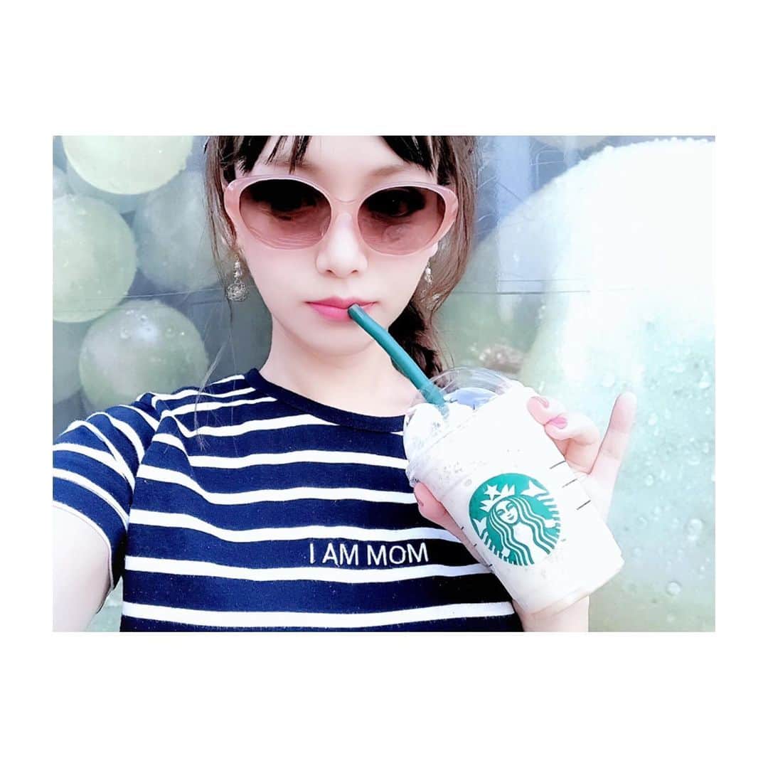 のインスタグラム：「すいーとぽてと🍠🍁🍂💕 #スイートポテトゴールドフラペチーノ #スタバ #スターバックス #限定 #期間限定 #秋限定 #限定に弱い #starbuckscoffee」