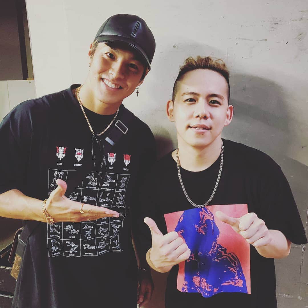 清水翔太さんのインスタグラム写真 清水翔太instagram 俺 部屋着をアーティストtシャツで統一してるの これ全部アーティストt 10月6日 12時21分 S Shota0227