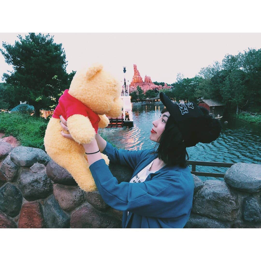 松井貴香さんのインスタグラム写真 - (松井貴香Instagram)「- - 🧸❤️❤️❤️ - - @tokyodisneyresort_official - - - - #1007 #ハロウィン #ディズニーランド  #ディズニー #プーさん #disneyland  #disney #pooh #halloween  #instagood  #followｍe」10月7日 22時39分 - kiko414_m