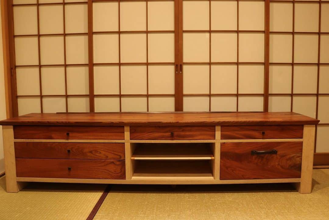 カーテン屋のシーズナルウインドのインスタグラム