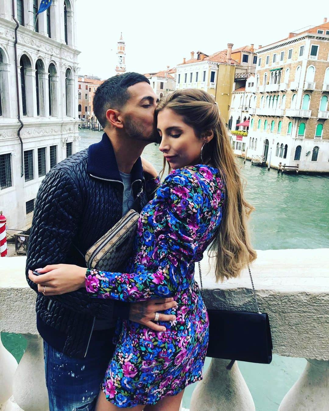 マヌエル・ランシニのインスタグラム：「Aventuras con vos ❤️😍」