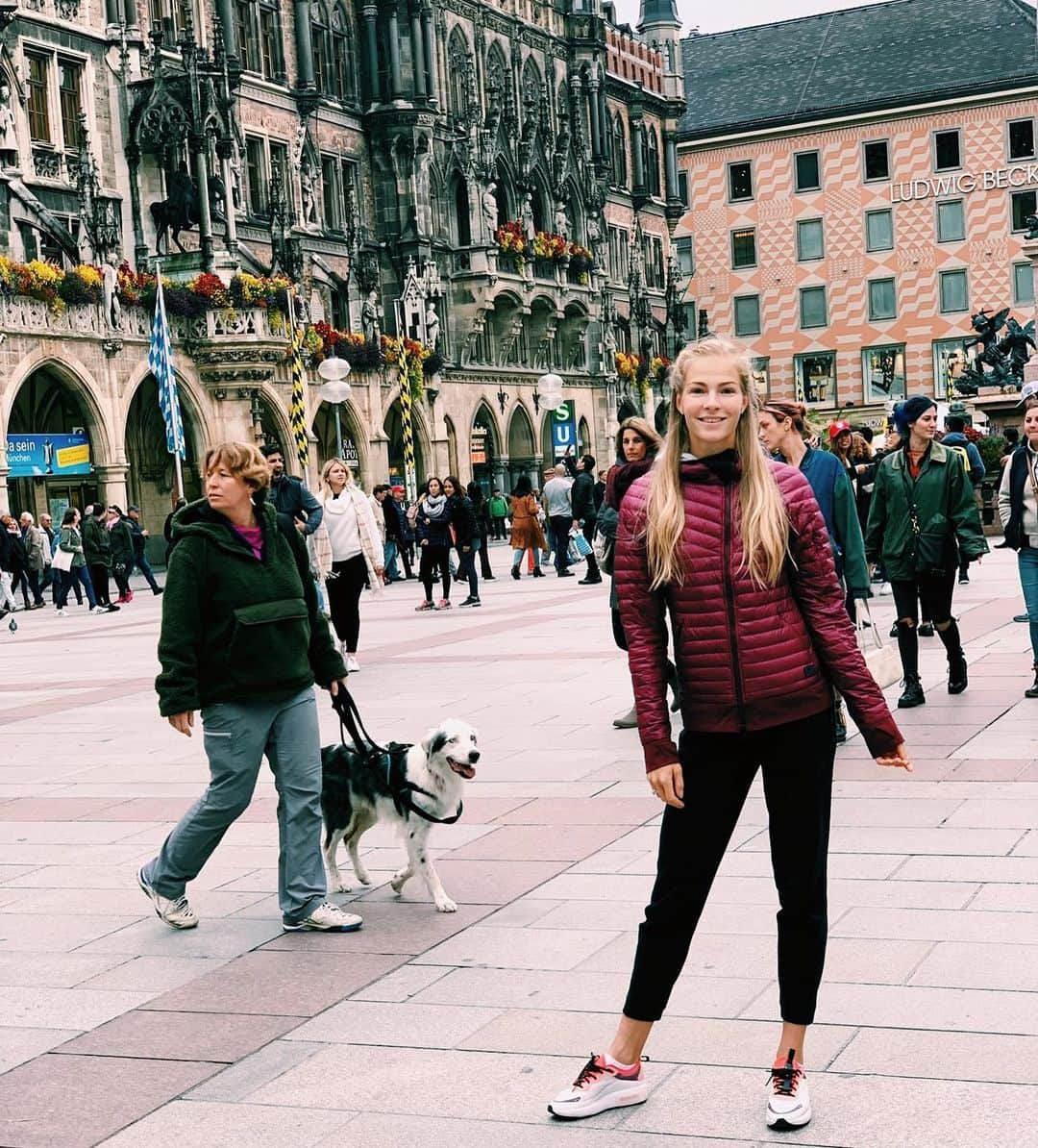 ダリヤ・クリシナさんのインスタグラム写真 - (ダリヤ・クリシナInstagram)「One more week in Munich for recovery before my vacation. #munich #germany #recovery」10月7日 23時26分 - dariaklishina