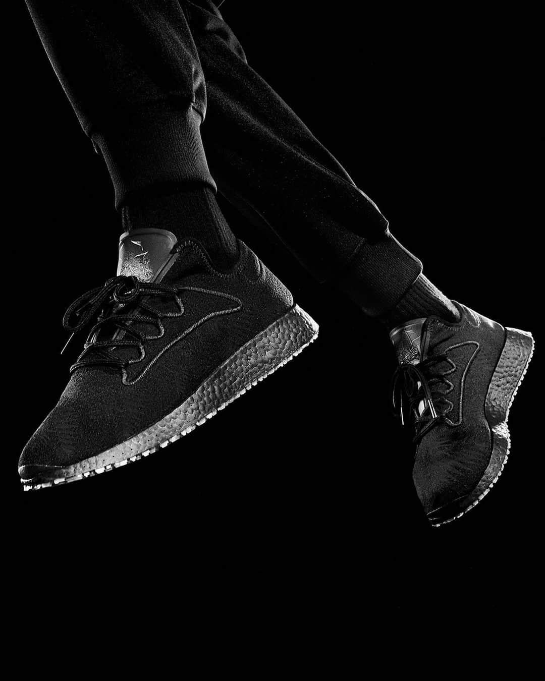 ワイスリーのインスタグラム：「The Y-3 Raito Racer is expressed in an all-over black fern print jacquard, Yohji Yamamoto interpretation of the @allblacks iconic logo, and Fuko Neko graphic on the tongue,a cat representing guardianship in Japanese culture.​ Available October 10 exclusively at y-3.com and Y-3 flagship stores.​ ---​ #adidas #Y3 #YohjiYamamoto ​ Discover the collection at Y-3.com」