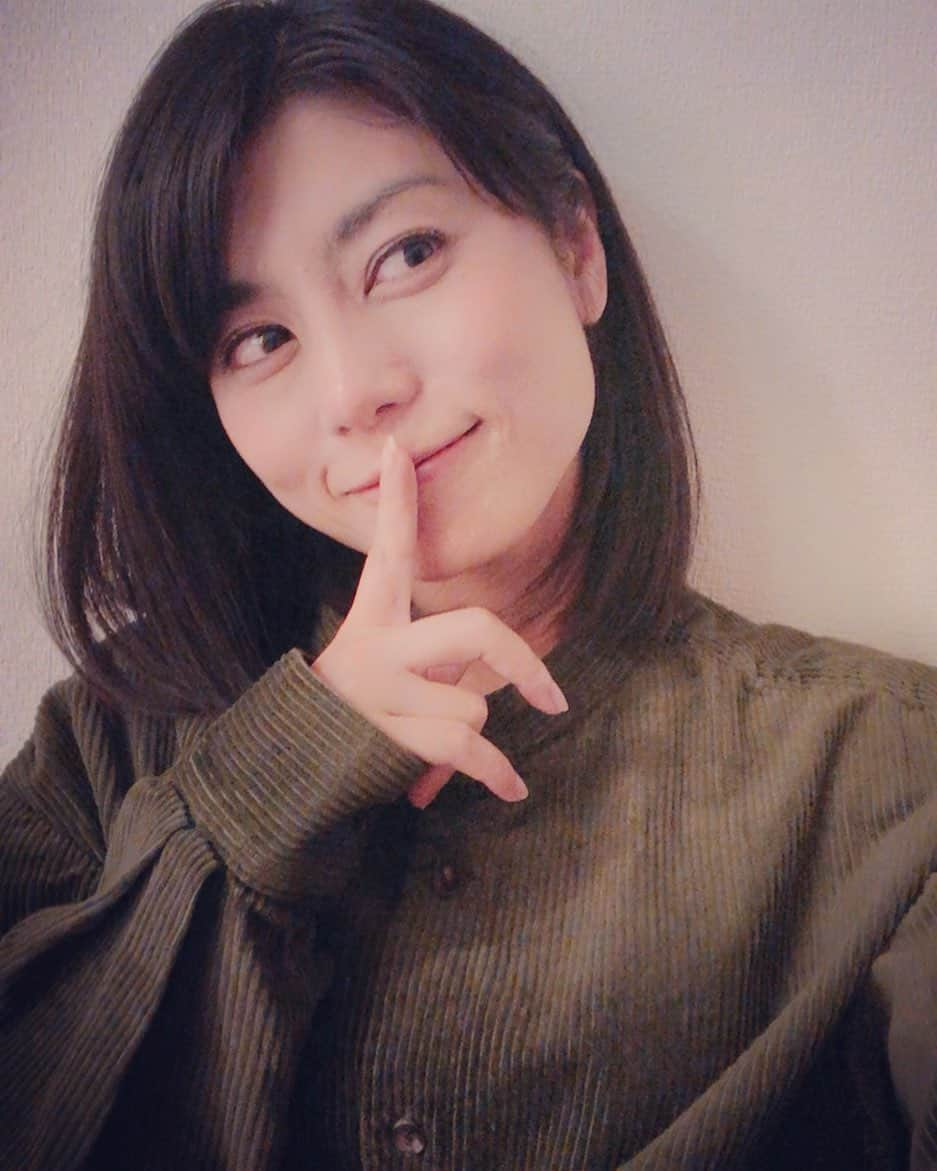 芳野友美さんのインスタグラム写真 - (芳野友美Instagram)「今日のロケ、仕事だということを忘れたぐらい楽しかった（笑） あーでこーでそーだった！と色々話したいけどまだ内緒。 後日必ず告知させていただきまーす☺︎」10月7日 23時47分 - yumi_yoshino_1980