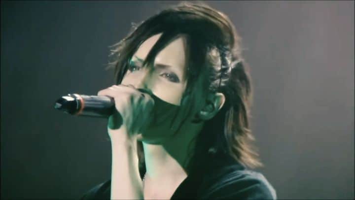 YOHIOのインスタグラム：「Playing live is something I would like to do every week until I die.⁣ ⁣ (Watching this also makes me realize how much I've improved since this performance 5 years ago)⁣ ⁣ #YOHIO #TogetherWeStandAlone #Invidia #live #2014 #tour」