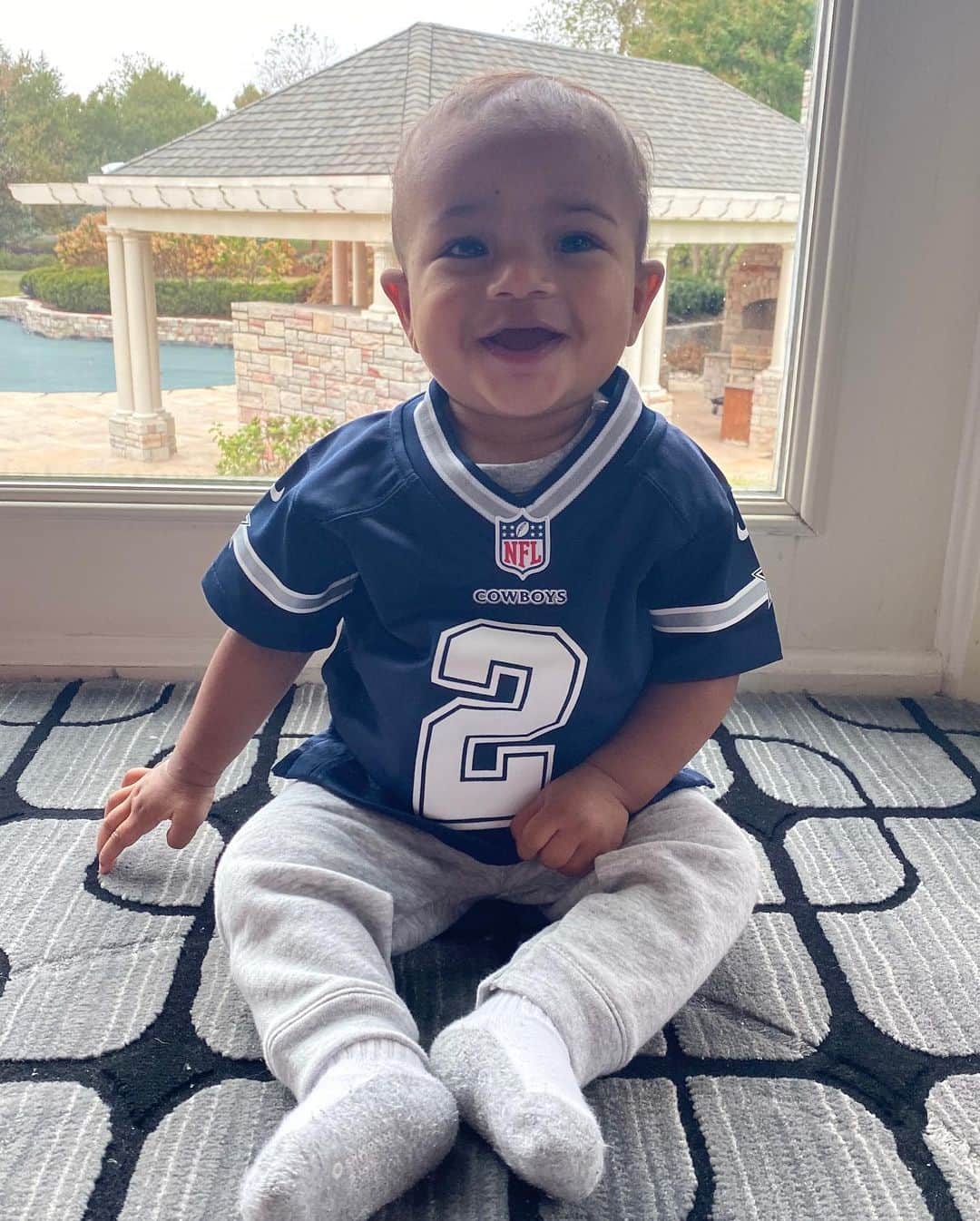 ジョン・ウォールのインスタグラム：「He love Sunday Football Too...A-Boogie 👌🏾‼️」