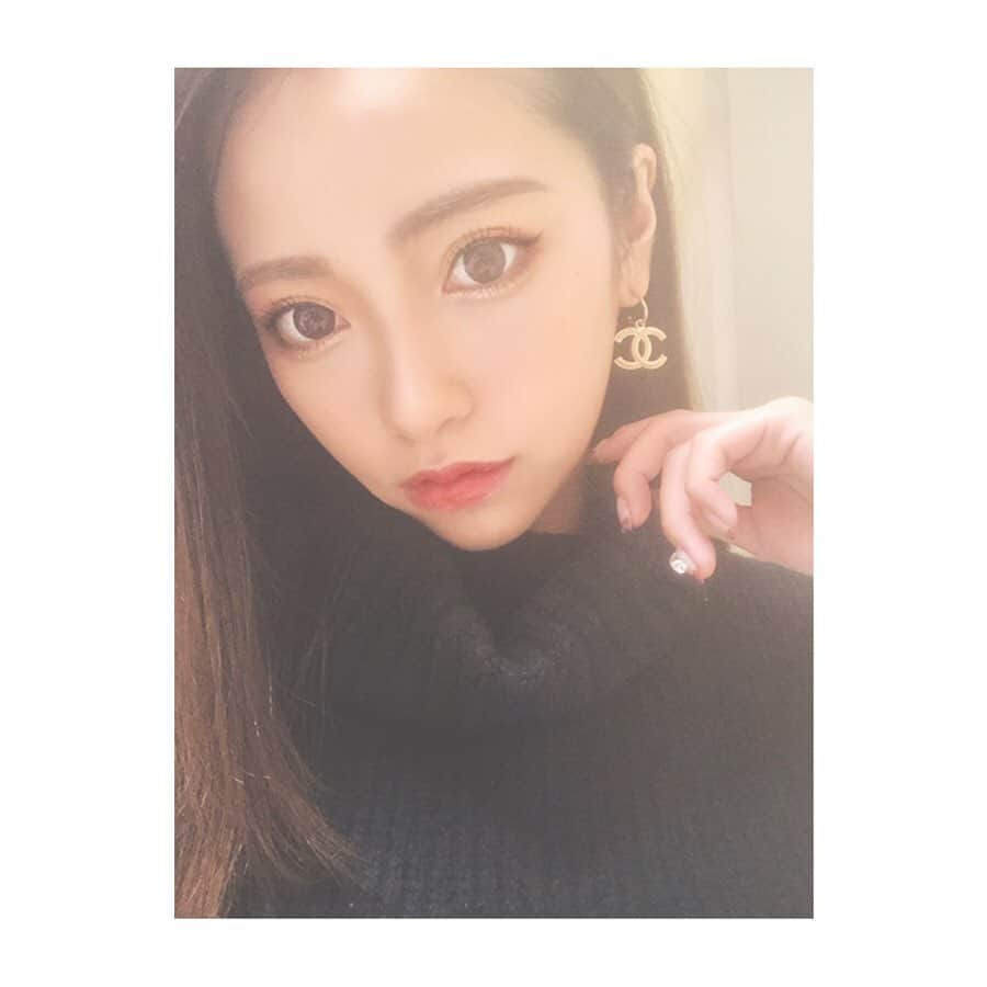 前川琳菜（りなち）さんのインスタグラム写真 - (前川琳菜（りなち）Instagram)「✩‧₊˚ . . この前のインスタライブで 前髪長いの好評だったから このまま伸ばすか迷いぃぃい〜🙄💫 . . #instalike #japangirl #me #selfie #followme #model #smile #팔로우 #소통 #셀카 #셀카그램 #셀카놀이 #셀카타임 #셀피 #셀스타그램 #훈스타그램 #팔로미 #얼스타그램 #모델 #머리스타그램 #セルカ #自撮り女子 #フリーモデル #フリーランス」10月8日 12時12分 - rina__maekawa