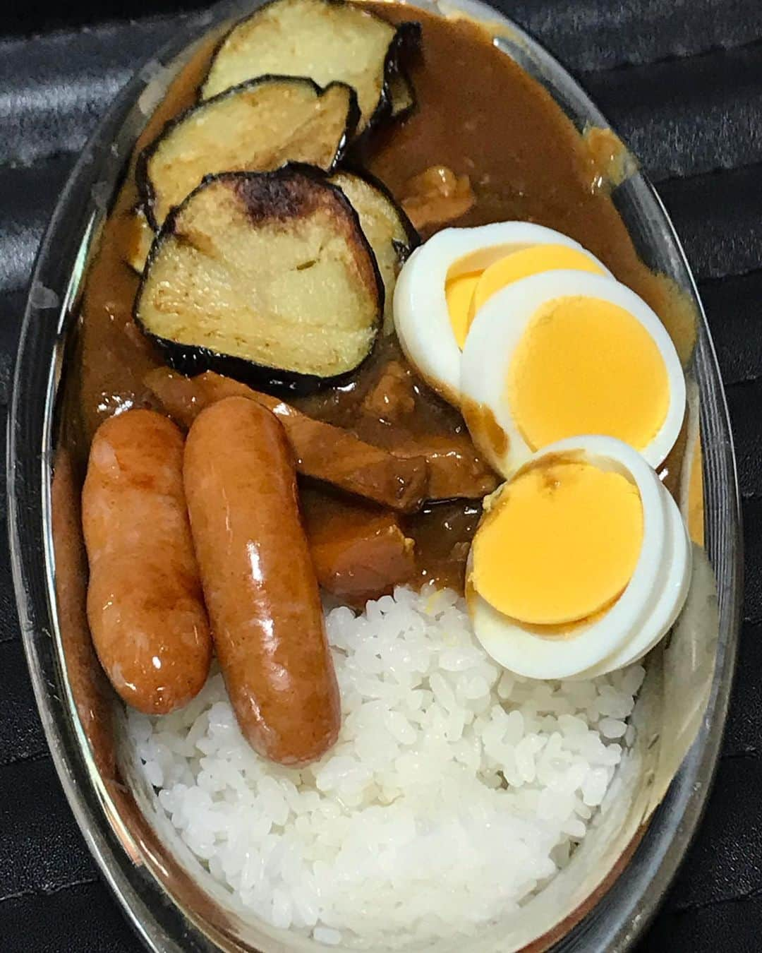 ハチミツ二郎さんのインスタグラム写真 - (ハチミツ二郎Instagram)「オレのカレー。わんぱくカレー🍛」10月8日 12時12分 - jirohachimitsu