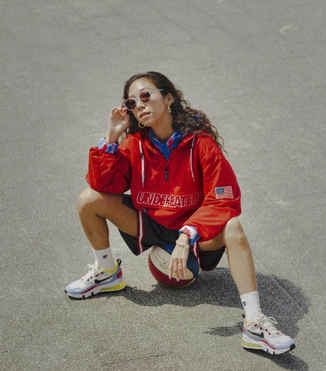 UlalaGirlのインスタグラム：「UNDEFEATED APPAREL COLLECTION -- @undefeated_japan  Photo @msoheiofficial Stylist @_kaz.nagai_ #und_ootd #UNDEFEATED #アンディフィーテッド #undftd」