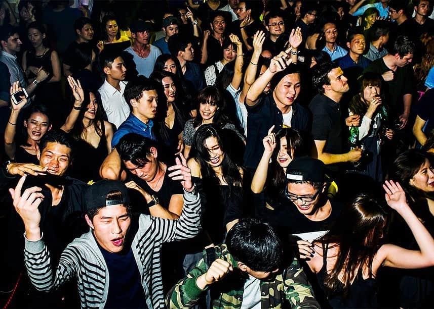 National Geographic Travelさんのインスタグラム写真 - (National Geographic TravelInstagram)「Photos by @dina_litovsky | Though Taipei, Taiwan, is not well-known as a party destination, the nightlife scene is pretty intense and dynamic. In Club Omni, one of the most popular clubs in the city, people come to reset from their day and dance in the company of four Pikachus shooting laser beams out of their eyes. For more images, follow me @dina_litovsky.」10月8日 5時04分 - natgeotravel