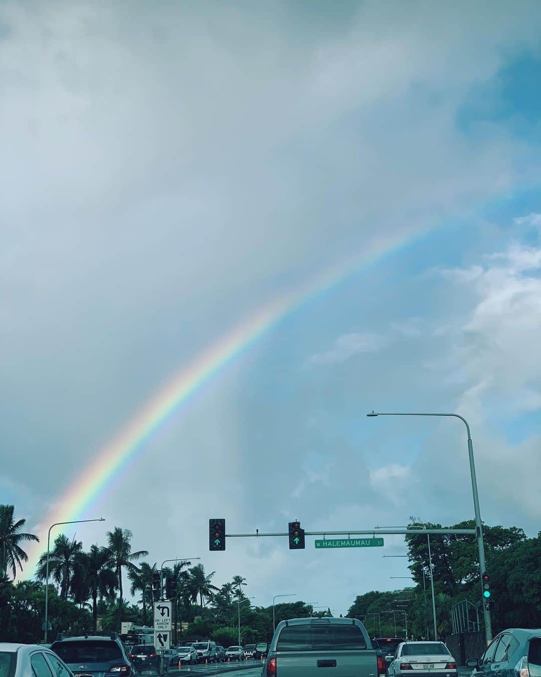 吉川ひなのさんのインスタグラム写真 - (吉川ひなのInstagram)「🌈❤︎🌈❤︎🌈❤︎🌈❤︎🌈」10月8日 8時01分 - hinanoyoshikawa