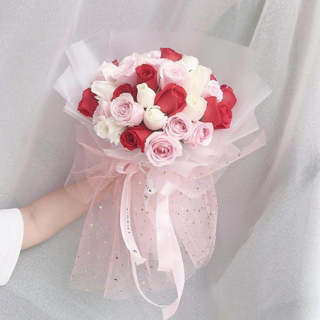 プレ花嫁の結婚式準備サイト marry【マリー】のインスタグラム