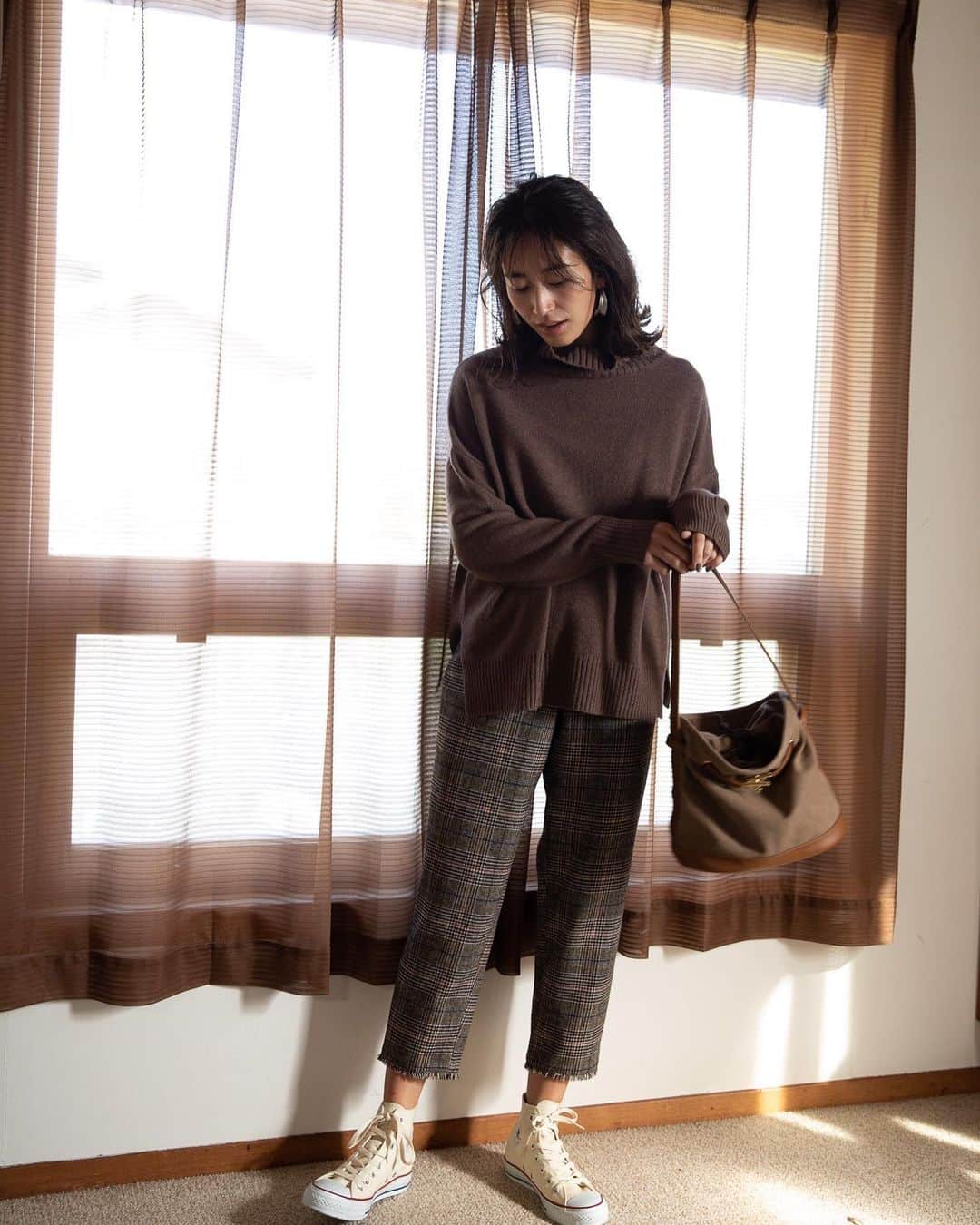 CIAOPANIC TYPYさんのインスタグラム写真 - (CIAOPANIC TYPYInstagram)「10月11日(金)発売!!﻿ ﻿ ﻿ ラムウール100％!!﻿ ご自宅で洗濯可能なニット◎﻿ ﻿ これからのシーズンに、﻿ 活躍間違い無しなラムウールニットが登場!!﻿ ﻿ 飽きずに着られるベーシックなデザインで、﻿ カラバリ豊富にご用意しました💯﻿ ﻿ ﻿ ﻿ PICは﻿ #ウォッシャブルラムタートルプルオーバー﻿ #TYZ1092405A0004﻿ なんと税抜き3900円👏﻿ ﻿ ﻿ ﻿ 公式サイトでは大好評先行予約開始!!﻿ @ciaopanictypy  トップページ内URLから﻿ 是非チェックして下さい。﻿ ﻿ ﻿ ﻿ ﻿ ﻿ ﻿ ﻿ #ciaopanictypy #チャオパニックティピー #ティピーコーデ #ママコーデ #ママ #ママコーディネート #ママファッション #ママさんと繋がりたい #40代ファッション #アラフォーコーデ #30代ファッション #アラサーコーデ #ニット #タートルネック #タートル #タートルニット #大人カジュアル #大人カジュアルコーデ #オトナ女子 #オトナ女子コーデ #プチプラコーデ #プチプラファッション」10月8日 8時18分 - ciaopanictypy