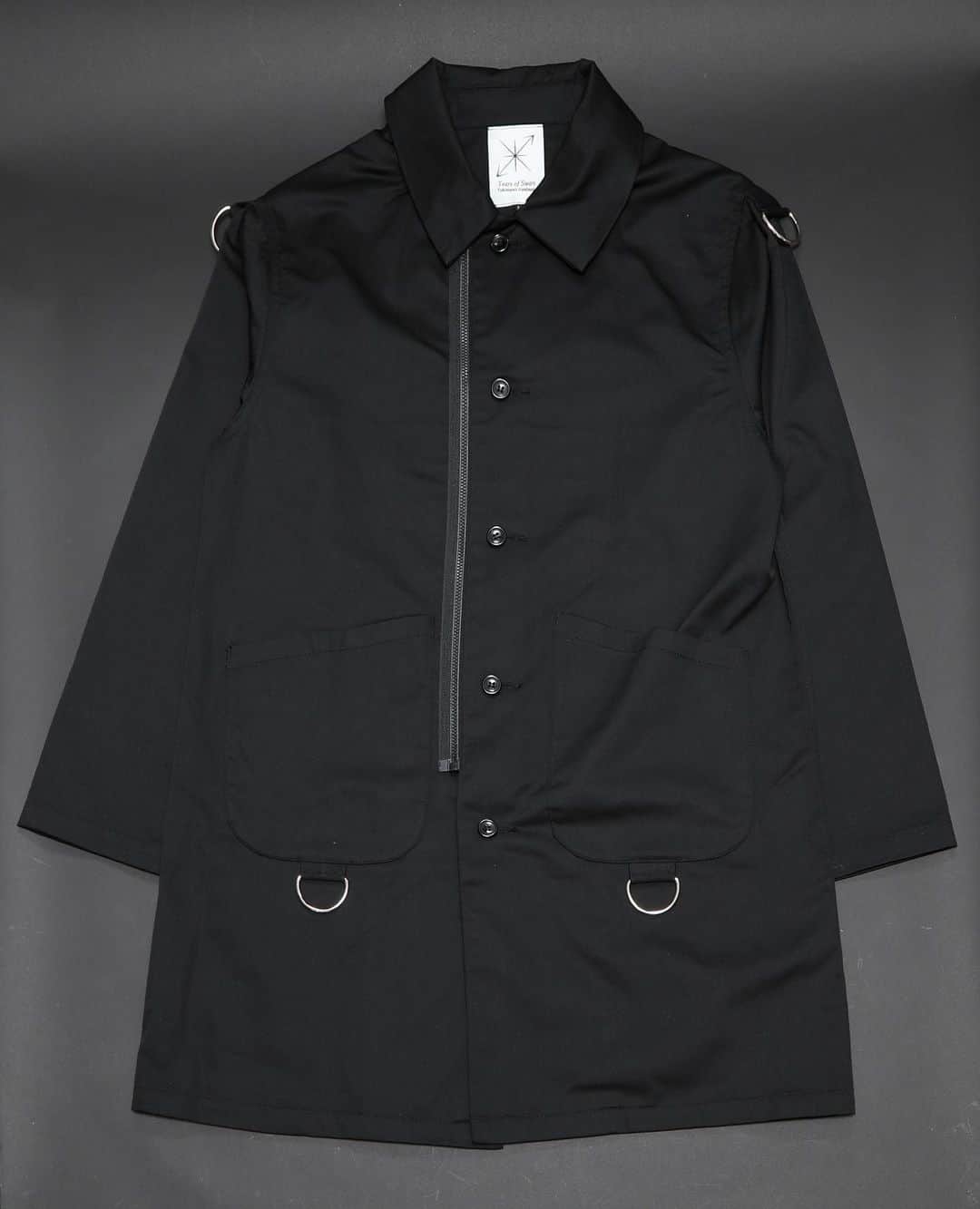 のインスタグラム：「TEARS OF SWAN-2WAY DUSTER COATになります!! オーダー頂いておりますお客様、今月中旬〜下旬に店頭入荷、順次発送になりますので宜しくお願い致します!! 店頭、official webshopでも引き続きオーダー受付中ですので宜しくお願い致します(^^)🧥📝 http://tears-of-swan.shop-pro.jp/?pid=145847516 (10月中旬〜下旬販売開始、売切次第終了、再販売はありません) ※プロフィール下のURLからofficial websiteがご覧頂けます  @tears_of_swan  #tearsofswan  #dustercoat  #coat #ダスターコート #コート」