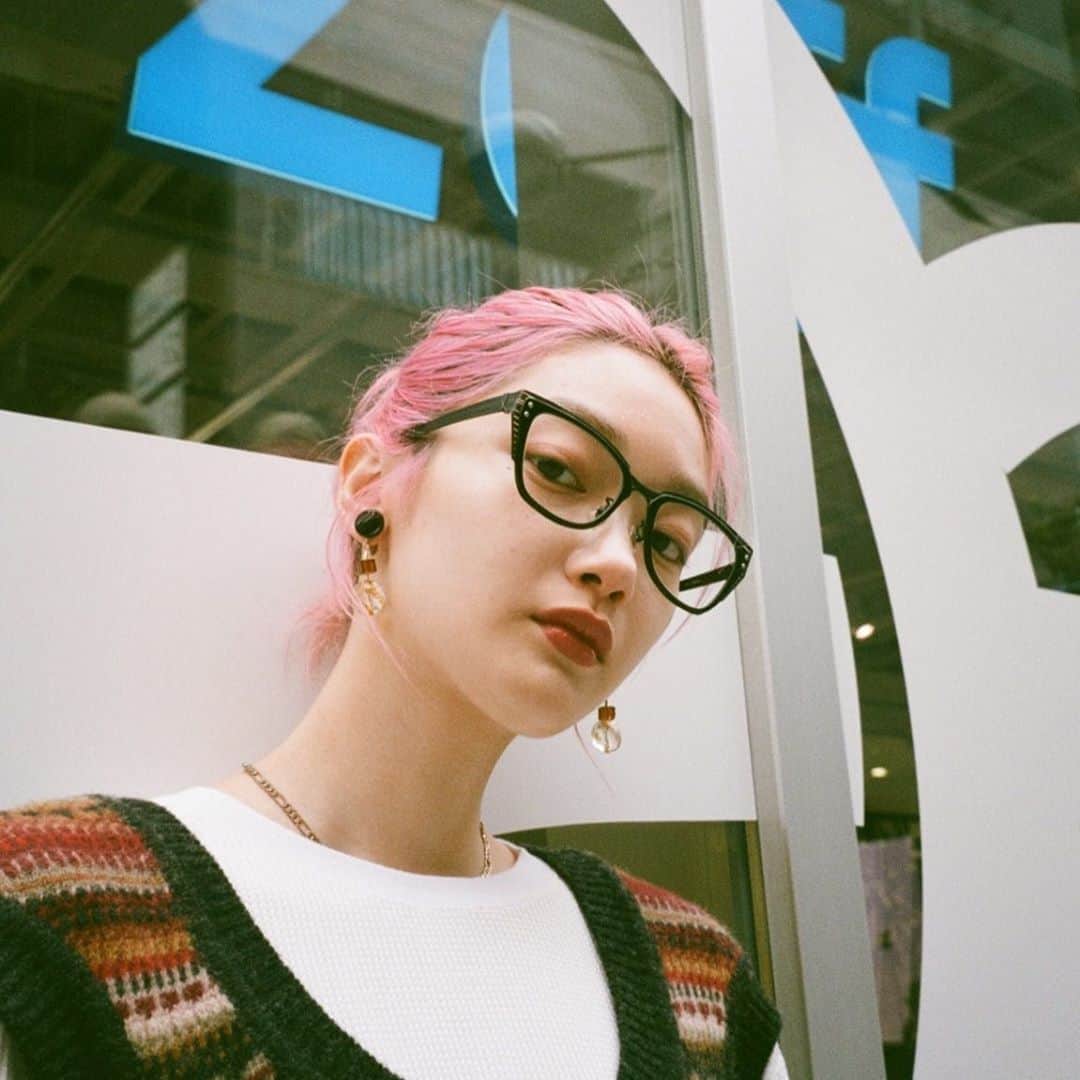 Zoff Officialのグルメインスタ