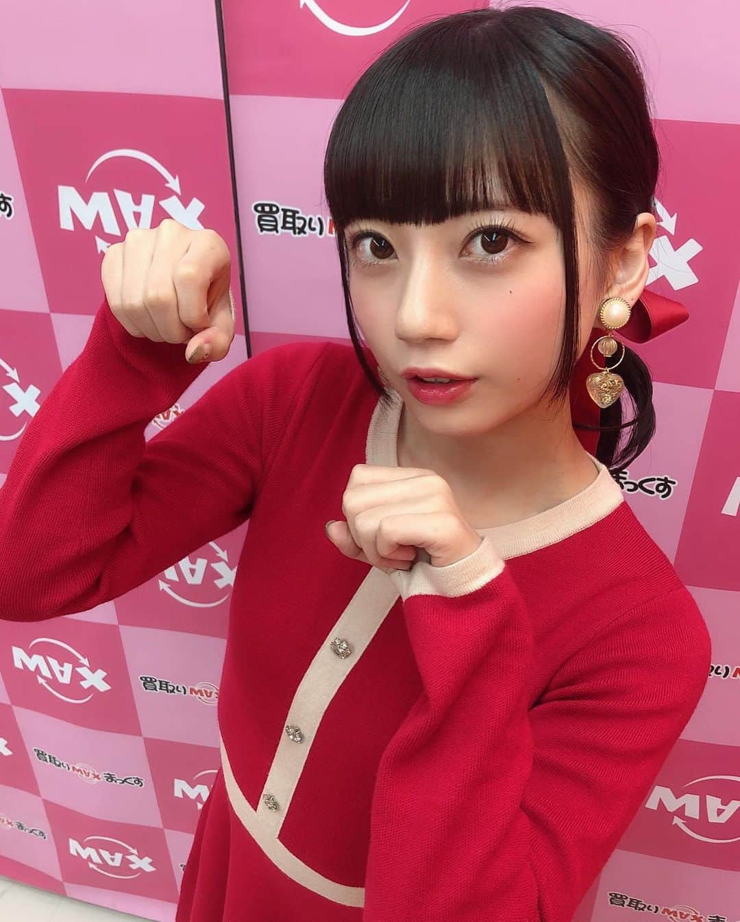 七沢みあさんのインスタグラム写真 - (七沢みあInstagram)「10月5日(土)6日(日) 1年ぶりに関西でイベントでした。 買取りまっくす梅田店様、西宮店様、三宮店様、会いに来てくださった皆様本当にありがとうございました💚  #七沢みあ #七沢美亚 #カプセルエージェンシー #ムーディーズ専属 #av女優 #買取りまっくす梅田店 #買取りまっくす三宮店 #買取りまっくす西宮店 #コスプレ #水着 #秋私服」10月8日 9時53分 - mia.nanasawa