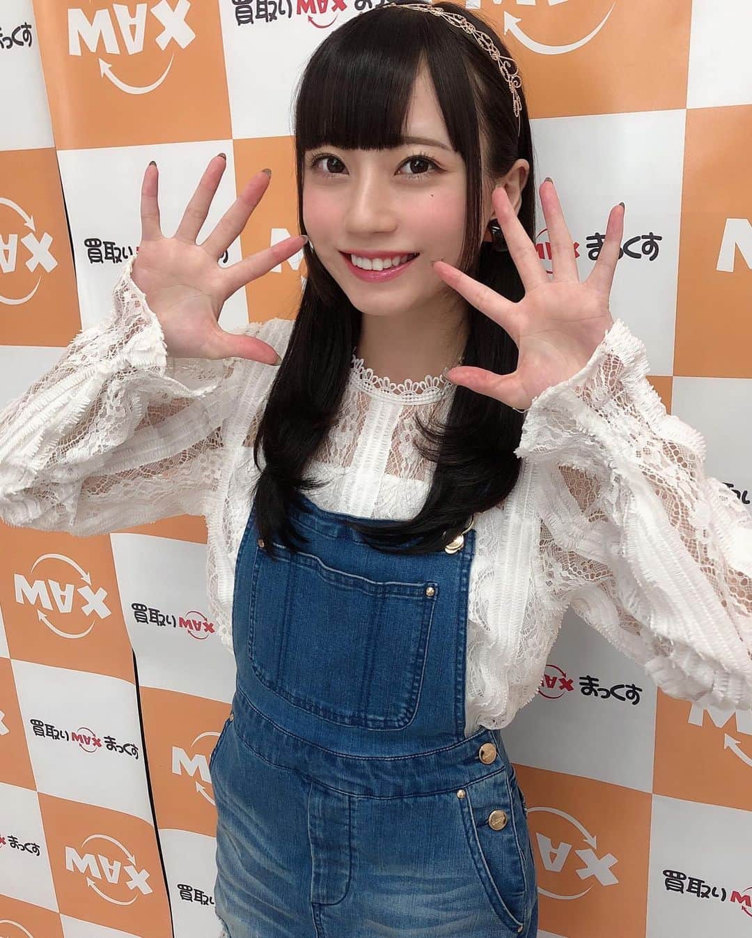 七沢みあさんのインスタグラム写真 - (七沢みあInstagram)「10月5日(土)6日(日) 1年ぶりに関西でイベントでした。 買取りまっくす梅田店様、西宮店様、三宮店様、会いに来てくださった皆様本当にありがとうございました💚  #七沢みあ #七沢美亚 #カプセルエージェンシー #ムーディーズ専属 #av女優 #買取りまっくす梅田店 #買取りまっくす三宮店 #買取りまっくす西宮店 #コスプレ #水着 #秋私服」10月8日 9時53分 - mia.nanasawa