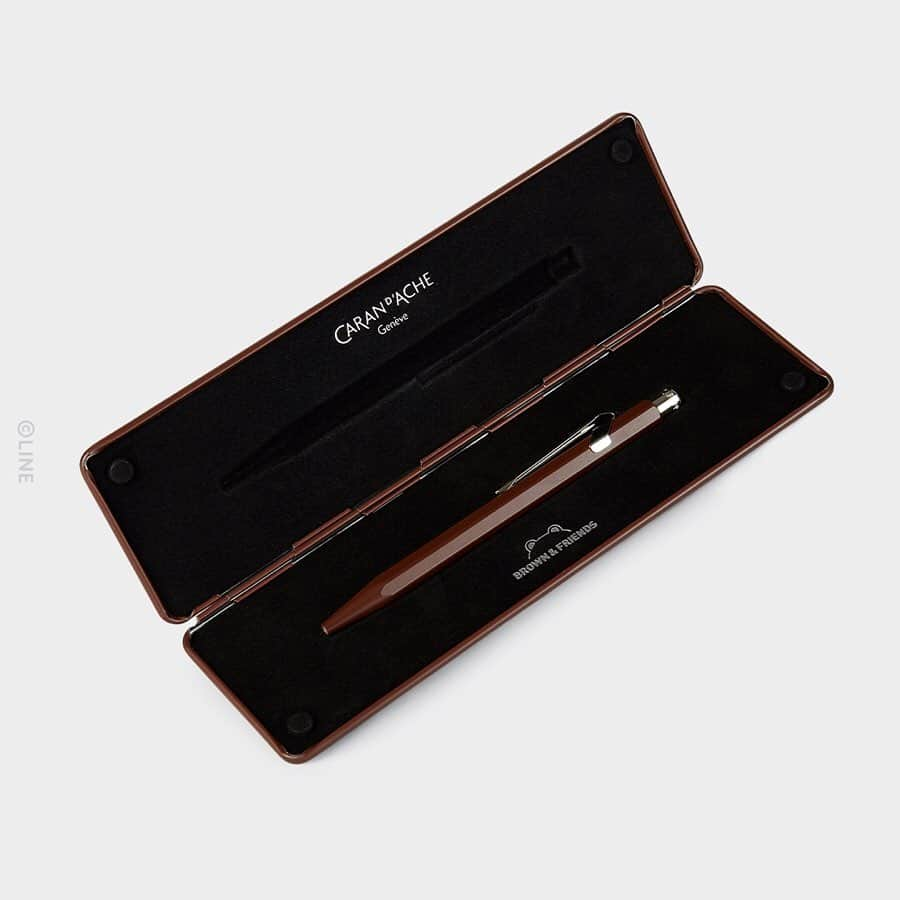 LINE FRIENDSさんのインスタグラム写真 - (LINE FRIENDSInstagram)「CARAN D'ACHE + LINE FRIENDS #BROWN Edition  The delicate construction of CARAN D’ACHE’ instruments have met with the warmth of BROWN to offer a stylish yet classical take on 849.  Find out more > Check product tag  #LINEFRIENDS #CARANDACHE #CARANDACHE849 #BROWNEDITION」10月8日 10時35分 - linefriends