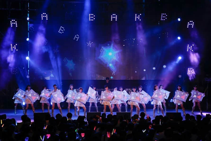 J-WAVEさんのインスタグラム写真 - (J-WAVEInstagram)「AKB48 feat. ☆Taku Takahashi @ INNOVATION WORLD FESTA 2019  クリエイター達がAKB48をテクノロジーでアップデート！究極のエンターテインメントショー (2019.9.28 六本木ヒルズアリーナ)  #イノフェス #innovationworldfesta #AKB48 #takutakahashi #ライブ」10月8日 11時33分 - jwave813