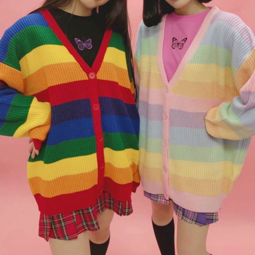 WEGO Global Officialのインスタグラム：「@wc__official ⠀ 🌈PICK UP ITEM🌈 rainbow knit cardigan ¥5,499 (tax in)  WC19AU09-L5669 ⠀ #harajukufashion #coordinate #streetfashion #streetstyle #knitcardigan #japanesefashion #穿搭 #街頭穿搭 #開衫 #針織開衫」