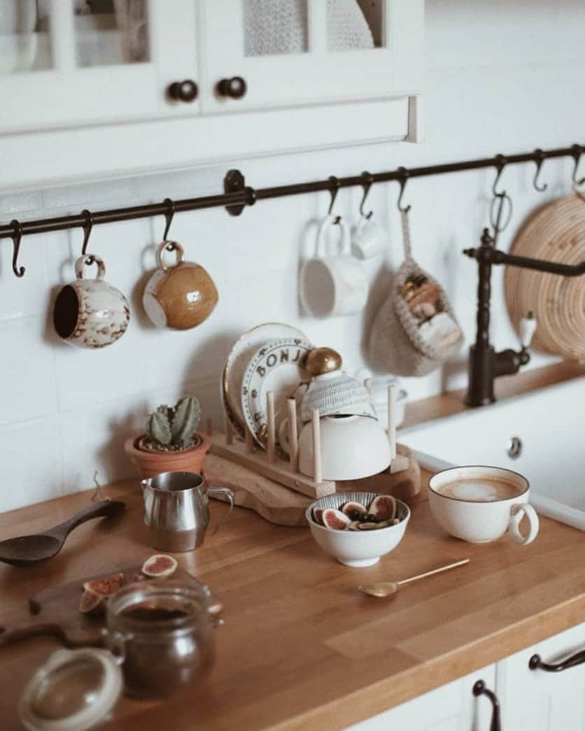 Anthropologieさんのインスタグラム写真 - (AnthropologieInstagram)「Tuesday morning? We'll take two ☕☕ Photo via @mazale_ (link in profile to shop) #AnthroHome」10月8日 21時02分 - anthropologie