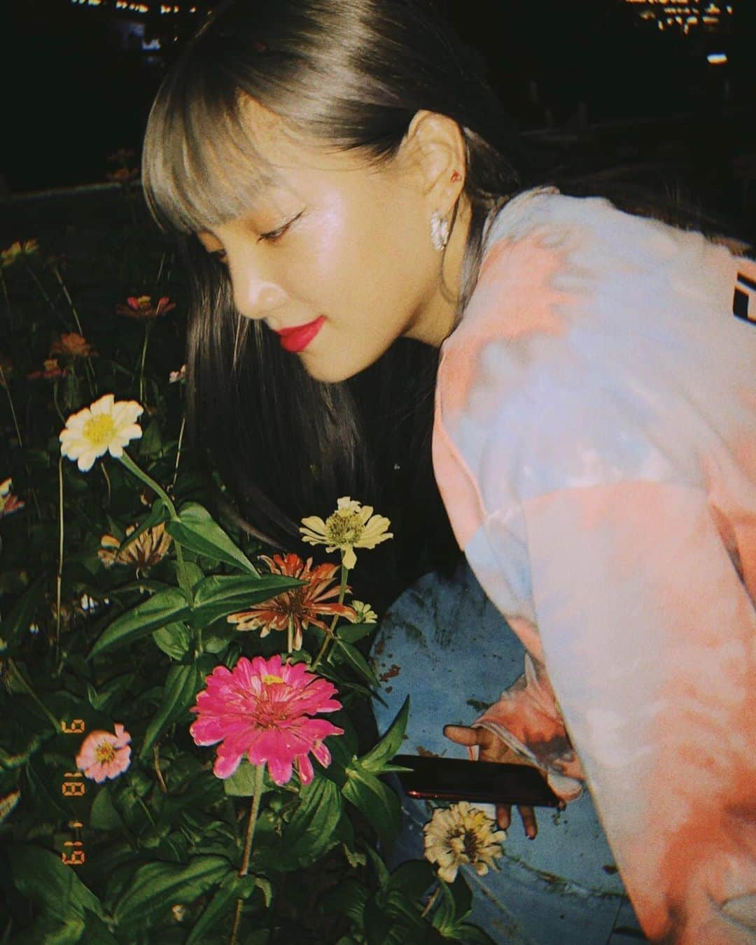 須田アンナさんのインスタグラム写真 - (須田アンナInstagram)「. "Pray, And Any Flower of Yours Will Come Out🌻"」10月8日 21時25分 - annastagram.official