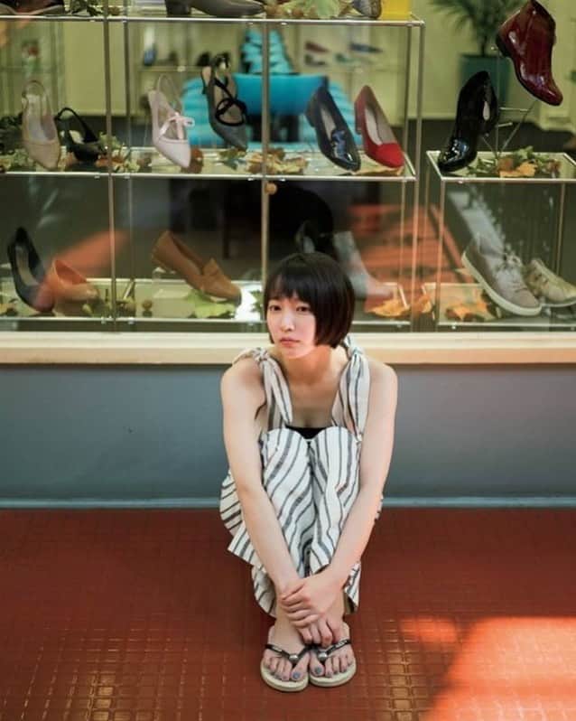 吉岡里帆 　ファンアカウントのインスタグラム