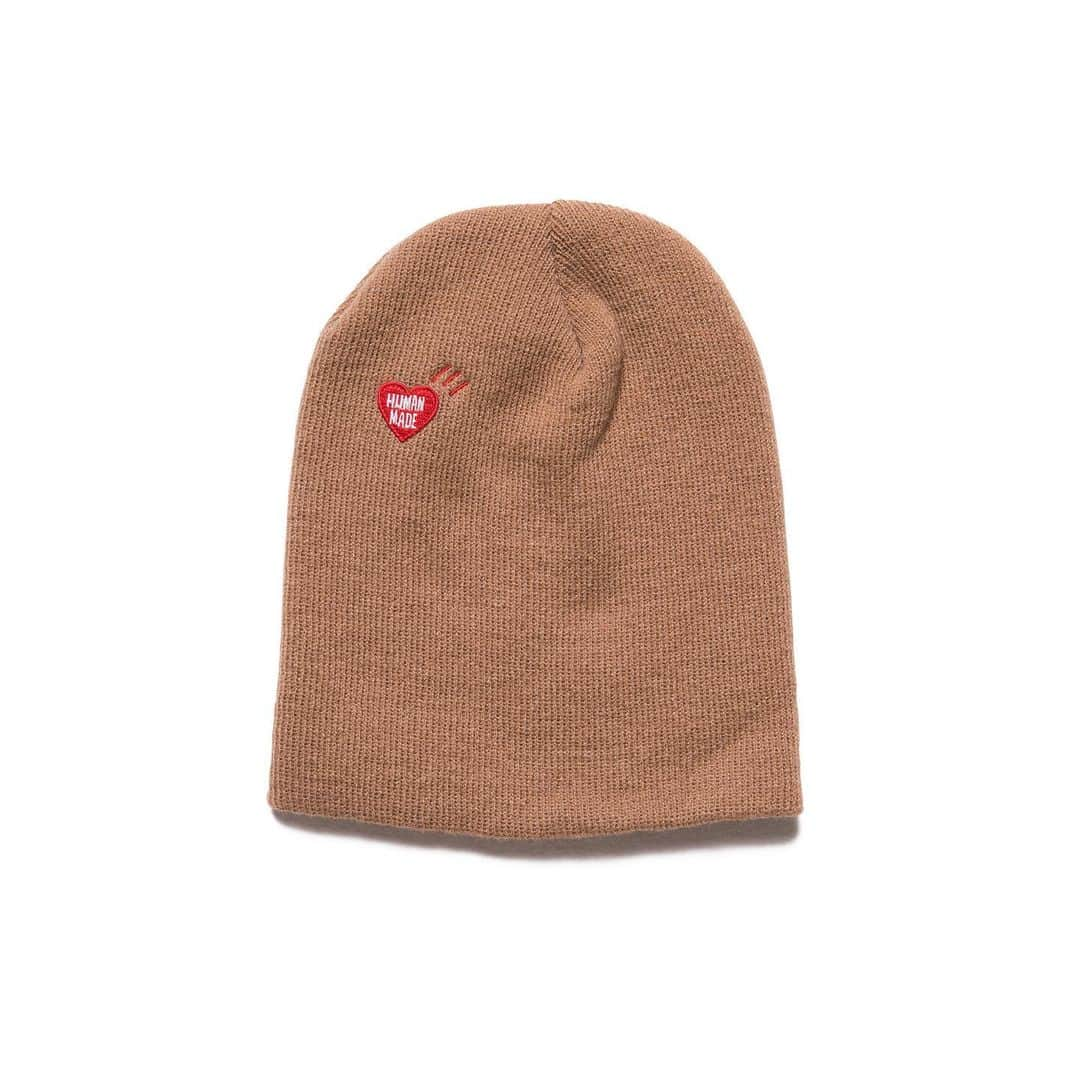 HUMAN MADEさんのインスタグラム写真 - (HUMAN MADEInstagram)「"HM SHORT BEANIE" now available in store and online. www.humanmade.jp  ハートのワッペン刺繍が施されたビーニーです。カラーは4色展開。肌触りの良いアクリル素材を使用しています。 Classic beanie available in 4 colors with heart logo embroidery.」10月8日 21時39分 - humanmade