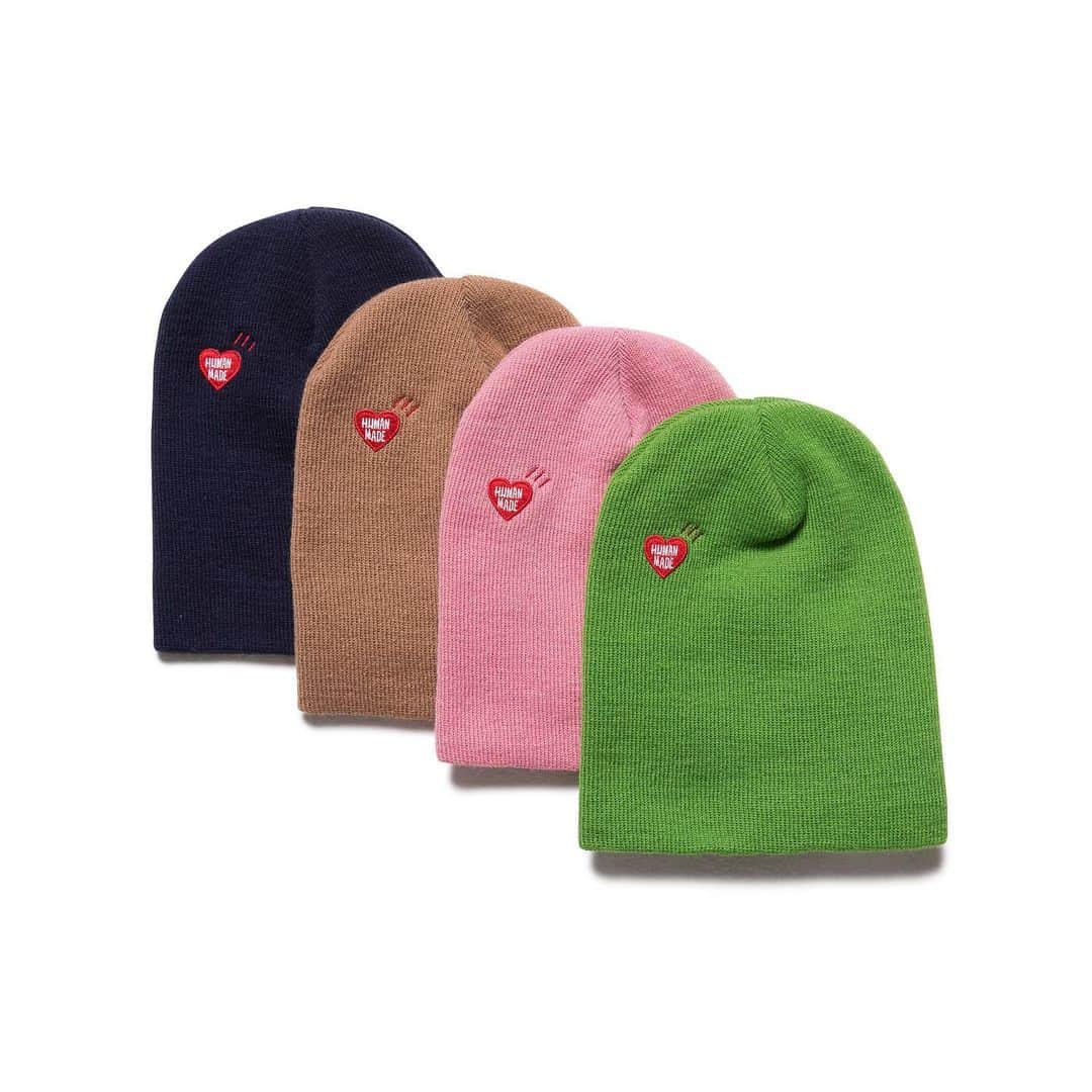 HUMAN MADEさんのインスタグラム写真 - (HUMAN MADEInstagram)「"HM SHORT BEANIE" now available in store and online. www.humanmade.jp  ハートのワッペン刺繍が施されたビーニーです。カラーは4色展開。肌触りの良いアクリル素材を使用しています。 Classic beanie available in 4 colors with heart logo embroidery.」10月8日 21時39分 - humanmade