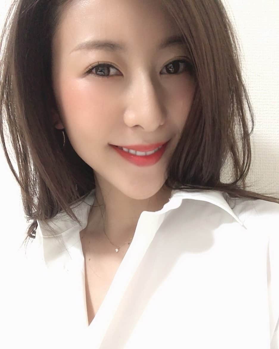 松下紗栄子のインスタグラム：「男性ファッション雑誌「smart」さんの グラビアに出させて頂きました★  発売日10/25  とっても素敵な写真になってますので、 ぜひご覧になってくださいね★  #matsushitasaeko  #松下紗栄子」