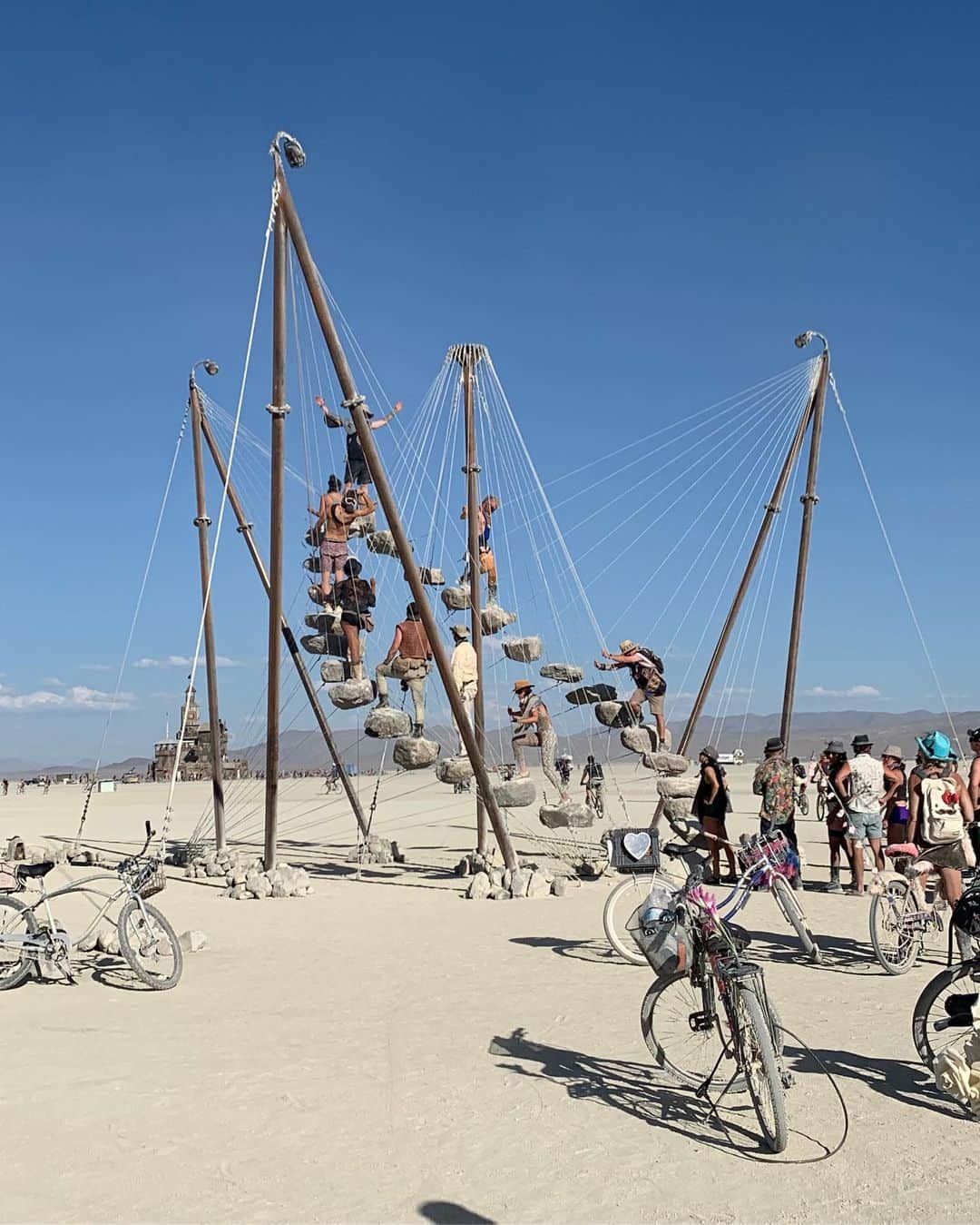 Irene Norenさんのインスタグラム写真 - (Irene NorenInstagram)「I woke up at 6 am this morning in Paris still jet lagged from Bali and for some reason I started thinking about #burningman. So here you have a little #tb 💖 #blackrockcity」10月8日 14時26分 - irenenoren